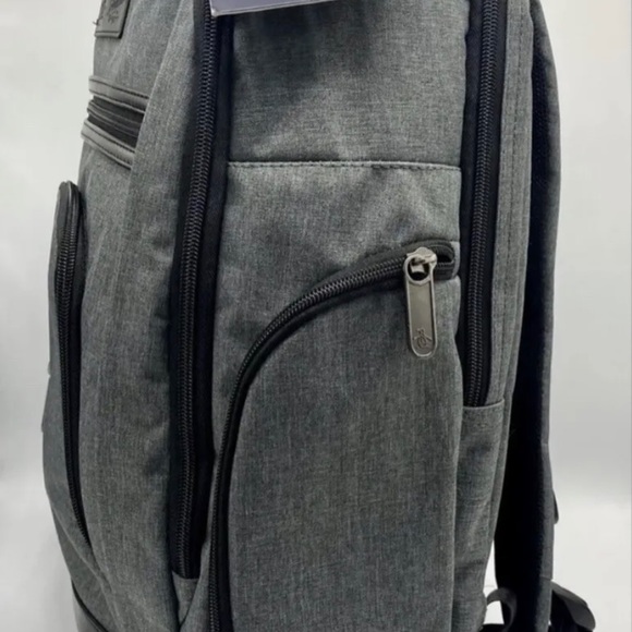 Penguin FLETCHER COLLECTION Grey CROSSH Laptop Backpack NWT - Picture 2 of 12